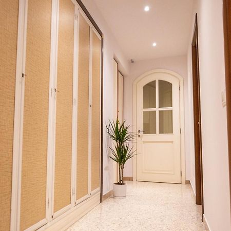 Testaccio Xix-Xxv Bed And Breakfast ローマ エクステリア 写真