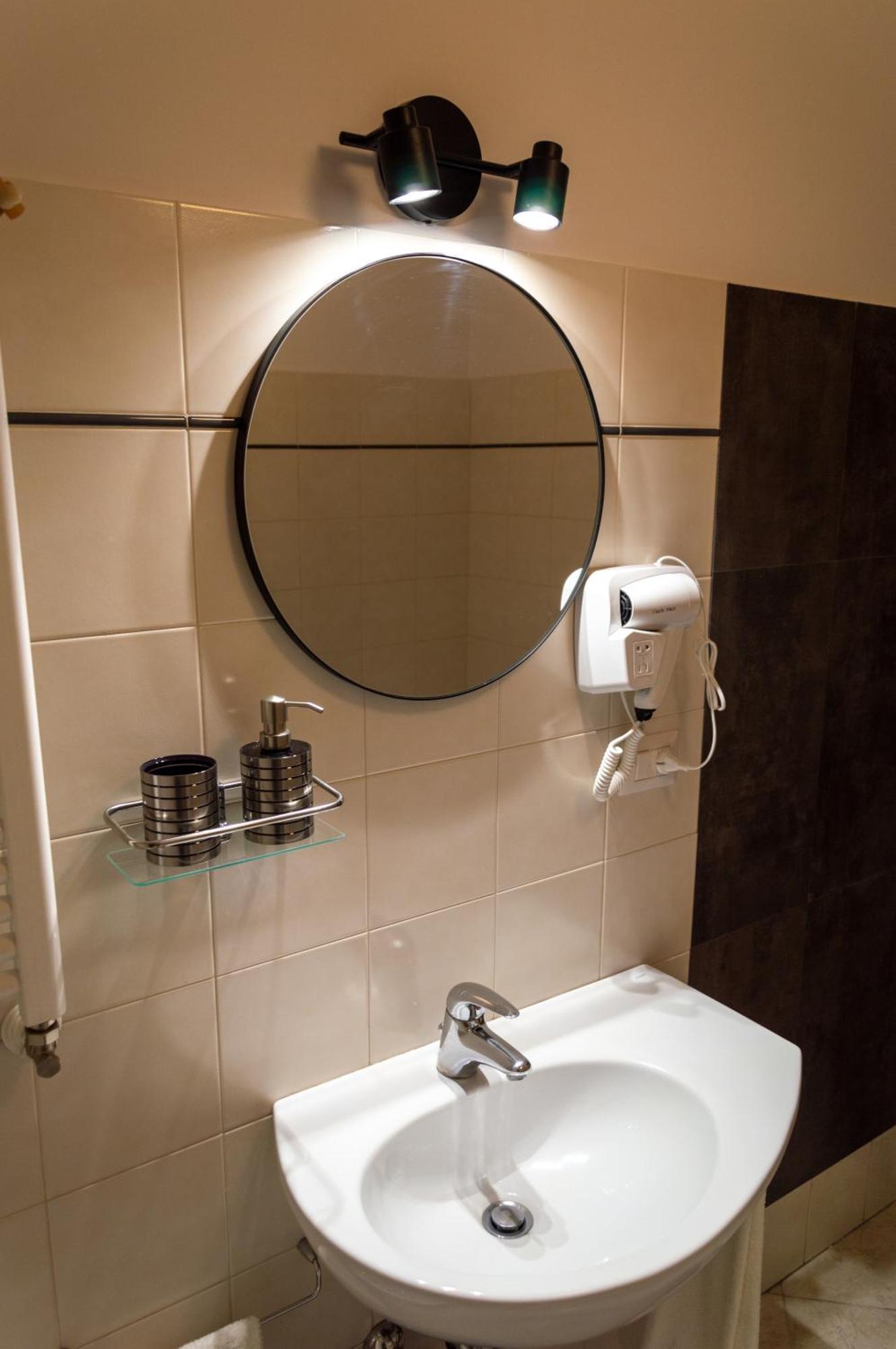 Testaccio Xix-Xxv Bed And Breakfast ローマ エクステリア 写真