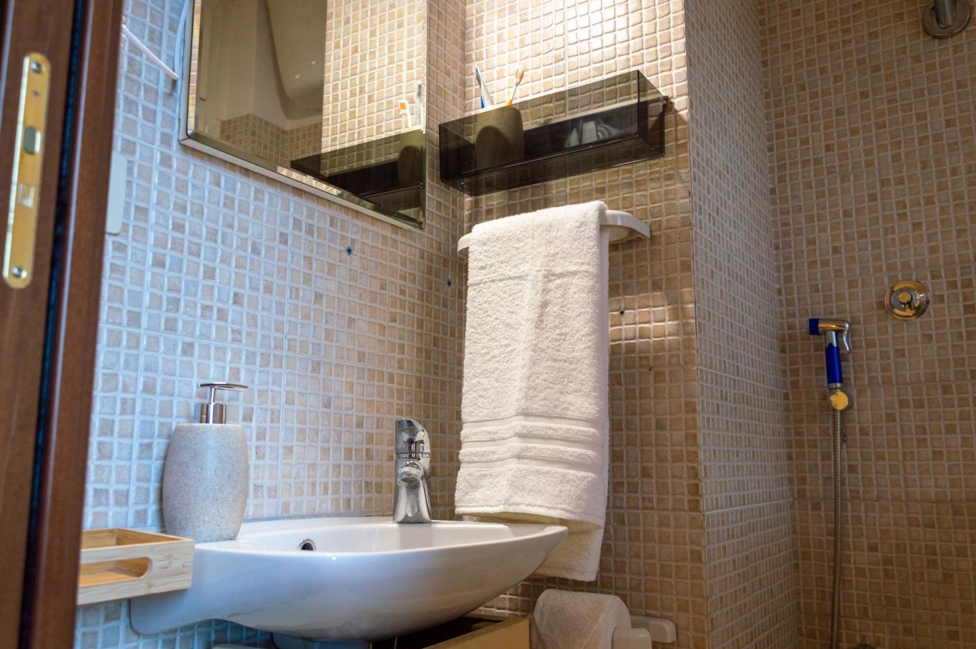Testaccio Xix-Xxv Bed And Breakfast ローマ エクステリア 写真