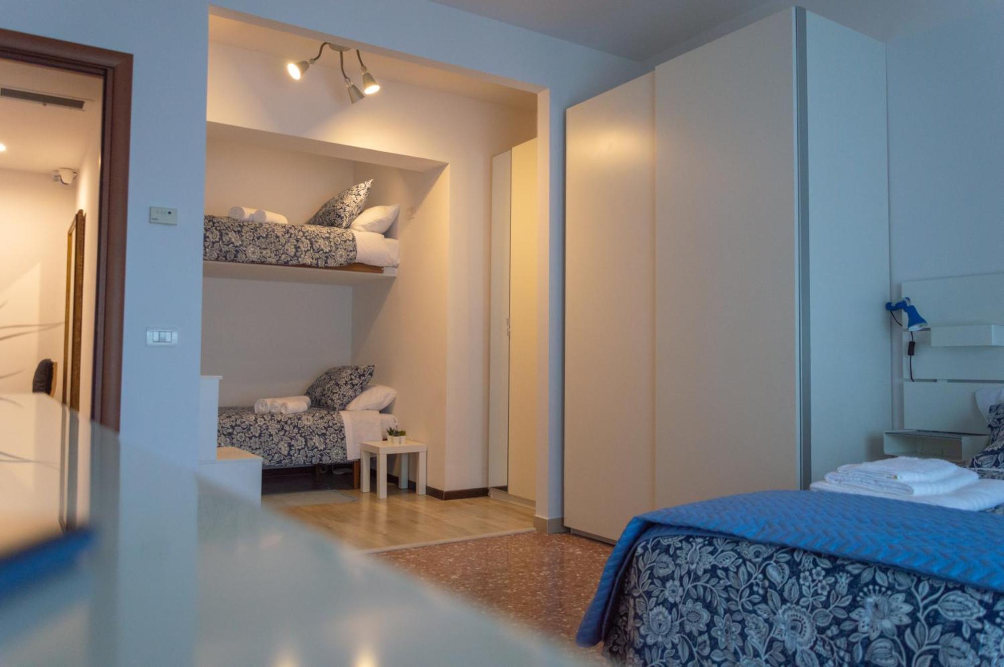 Testaccio Xix-Xxv Bed And Breakfast ローマ エクステリア 写真